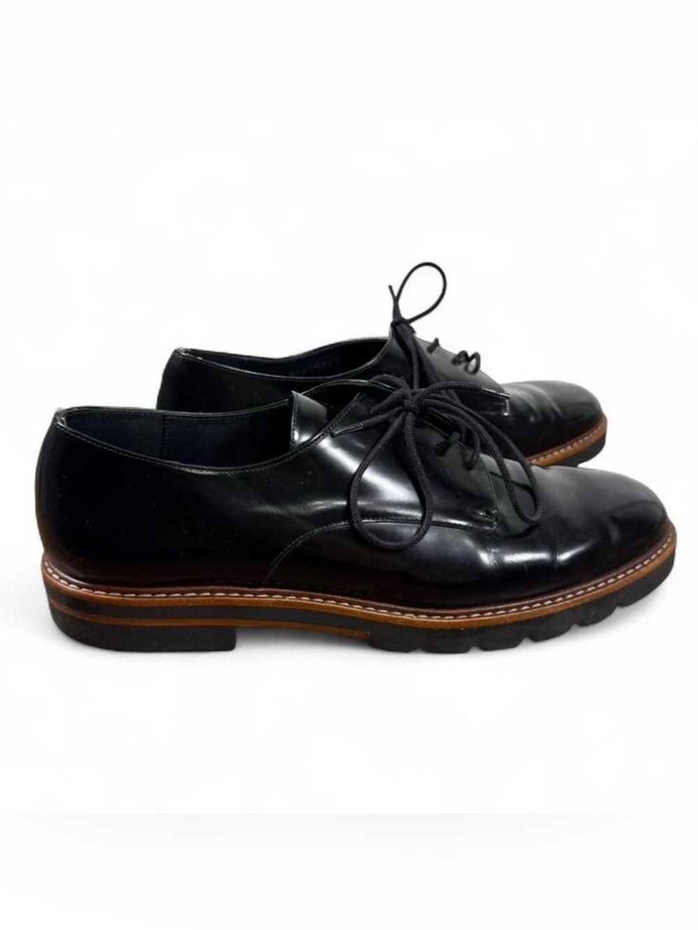 Stuart Weitzman Jesper Oxford Black Patent Leather US 9.5